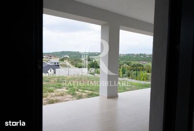 Casă cu 4 camere cu Teren 750 Mp în Paleu - 8