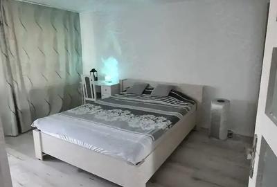 Apartament cu 2 camere decomandat în Central - 1