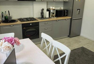 Apartament cu 2 camere decomandat în Baciu - 2