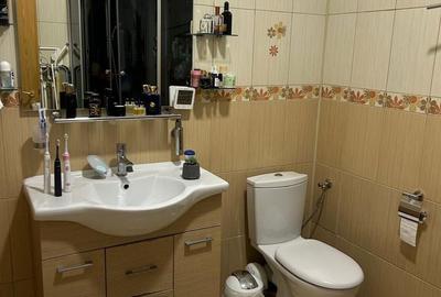 Casă cu 4 camere decomandat cu Teren 810 Mp în Central