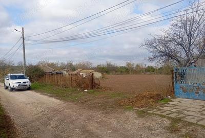 Teren de 900 mp, în Corbu - 1