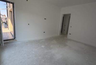 Casă individuală cu 4 camere cu Canalizare în Tunari - 14