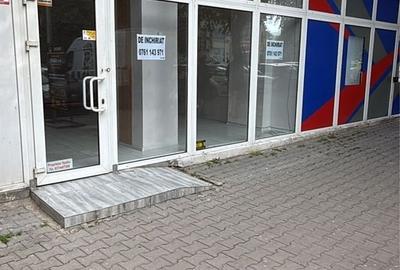 Spațiu comercial, de 40 mp, în Central - 6