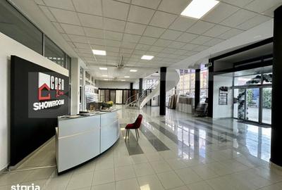Spațiu comercial, de 500 mp, în Central - 4