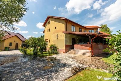 Casă cu 7 camere cu Teren 3249 Mp în Nord