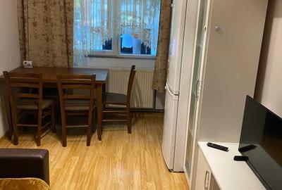 Apartament cu 2 camere semidecomandat în Exterior Vest