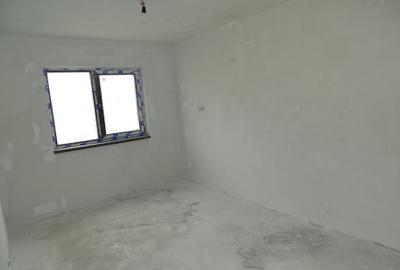 Apartament cu 3 camere decomandat în Feldioara - 3