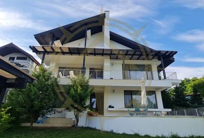 Casă cu 10 camere cu Piscina în Snagov