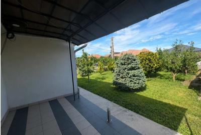 Casă cu 3 camere în Central