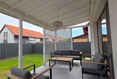 Casă cu 4 camere cu Teren 250 Mp în Săcălaz