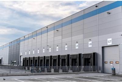 Spațiu industrial, de 1,900 mp, în Est