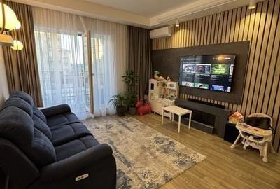 Apartament cu 3 camere decomandat în Ștefăneștii de Jos