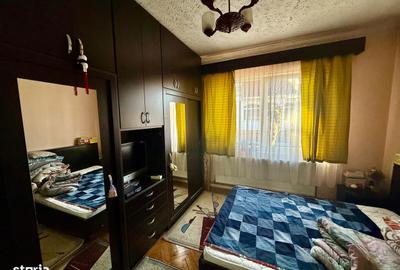 Casă cu 4 camere cu Teren 350 Mp în Tudor - 1