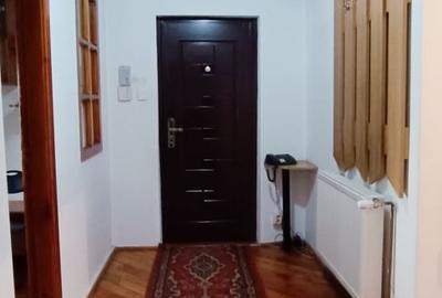 Apartament cu 3 camere decomandat în Județean - 6
