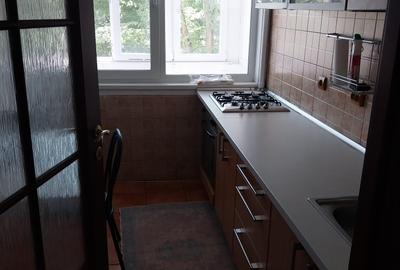 Apartament cu 2 camere semidecomandat în Titan