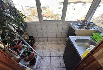 Apartament cu 3 camere decomandat, mobilat în Steaua - 4
