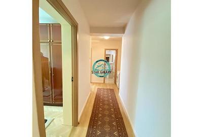 Apartament cu 3 camere decomandat în Cornișa - 8