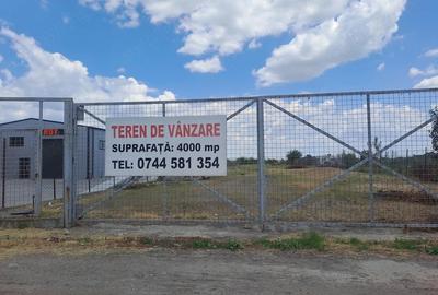 Teren de 4000 mp, în Central