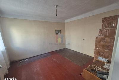 Casă cu 2 camere cu Canalizare în Plantelor - 3