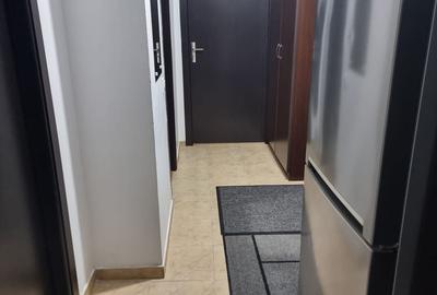 Apartament cu 2 camere decomandat în Titan