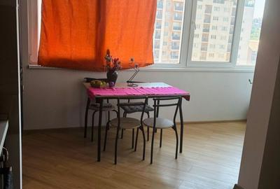 Apartament cu 3 camere în Florești - 1