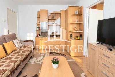 Apartament cu 2 camere semidecomandat, mobilat în Mihai Viteazul