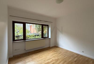 Apartament cu 3 camere semidecomandat, mobilat în Primăverii - 4