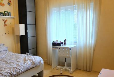 Apartament cu 3 camere decomandat în Cantacuzino - 6