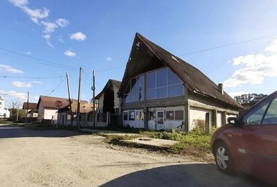 Casă cu Teren 500 Mp în Central