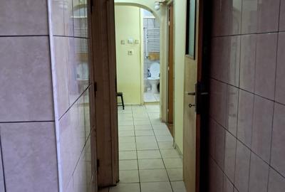 Apartament cu 2 camere decomandat în Nerva Traian