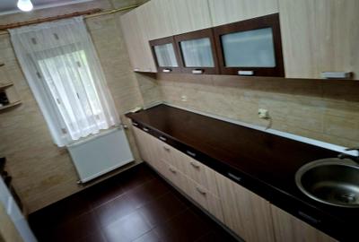 Apartament cu 3 camere decomandat, mobilat în Popa Șapcă - 8