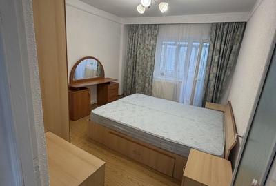 Apartament cu 3 camere decomandat în Central - 4