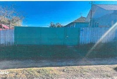 Casă cu 3 camere în Mogoșești