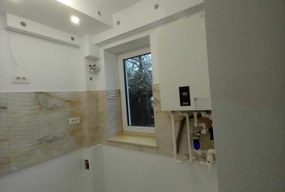 Apartament cu 3 camere decomandat în Gară