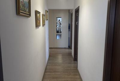 Apartament cu 3 camere decomandat în Central - 5