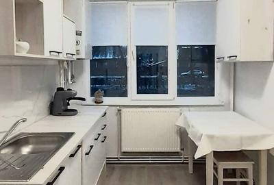 Apartament cu 3 camere decomandat în Tudor - 3