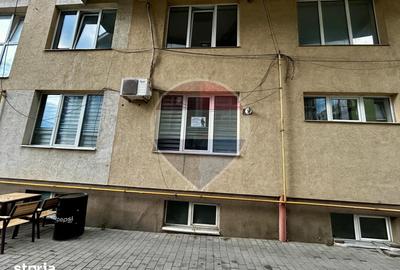 Spațiu comercial, de 40 mp, în Central