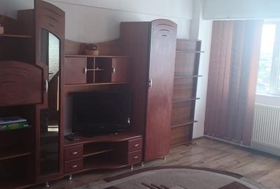 Apartament cu 2 camere decomandat în Unirii Sud