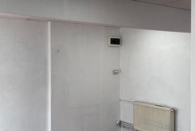Spațiu comercial, de 44 mp, în Central