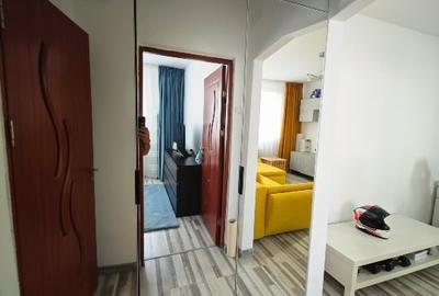 Apartament cu 3 camere decomandat, mobilat în 1 Mai - 2