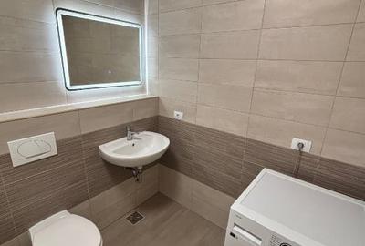 Apartament cu 3 camere decomandat, mobilat în Tractorul - 13
