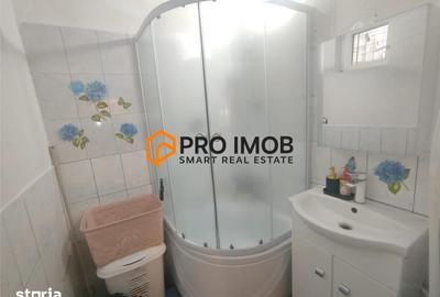 Casă cu 4 camere decomandat cu Teren 182 Mp în Ultracentral
