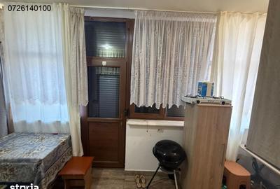 Garsonieră în CET - 5