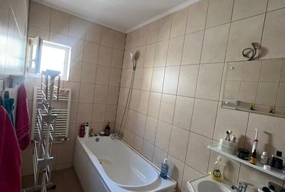 Apartament cu 2 camere decomandat în Tomis III - 18