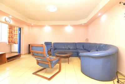 Apartament cu 2 camere decomandat, mobilat în Vitan