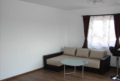 Apartament cu 2 camere semidecomandat, mobilat în Periferie - 2