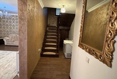 Casă cu Teren 309 Mp în Central - 7