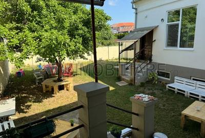 Casă cu 10 camere cu Teren 411 Mp în Lunei - 4