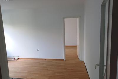 Apartament cu 2 camere semidecomandat în Dacia - 4