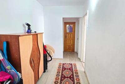 Apartament cu 3 camere decomandat în Mircea cel Bătrân - 3